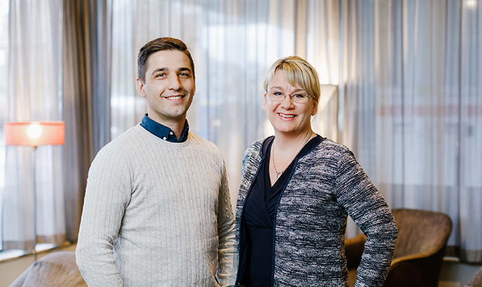 Ramiz Binaku, fd. inköpssamordnare för sektor Barn och Utbildning och Eva Wärnå, processledare för inköp.